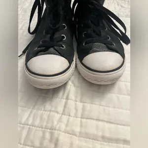 Converse Chuck Taylor All Star Glitter Leather High Top Sneaker thumbnail 4