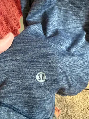 Lululemon Top thumbnail 3
