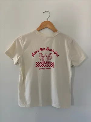 Universal Threads Cream Shirt with Red Details Size S thumbnail 3