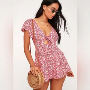 Lulus Dondi Print Tie-Front Short Sleeve Romper in Red and‎ White Size Small thumbnail 3