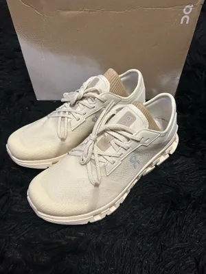 ON CLOUD X 4 AD athletic training running shoes sneakers women’s 9 new thumbnail 2