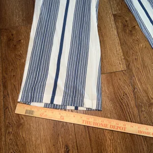 H&M Blue White Striped Wide Leg Pants Womens M Boho casual nautical pull on thumbnail 3