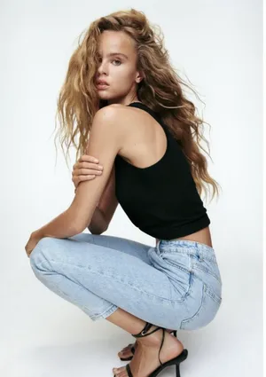 Mom Fit Jeans High Waist thumbnail 2