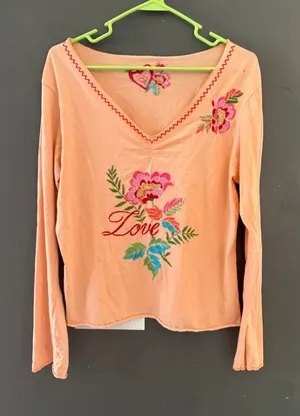 Boho Peach Long‎ Sleeve Embroidered Floral Love V-Neck Top Lettuce Trim Y2K thumbnail 1