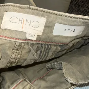 ✨ANTHROPOLOGIE Pintucked Olive Green Chino Wide Leg Cropped Sz 2 Pants✨ thumbnail 6