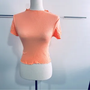 FP Movement Madeline Funnel Baby Tee XS Peach Ribbed Lettuce Hem Top thumbnail 5