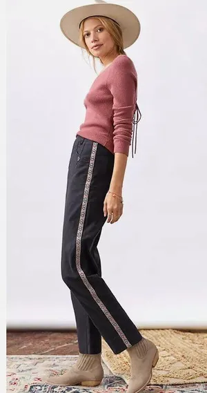 Anthropologie Boho Aztec Tapestry Tapered High Waisted Black Pants Sz 6 thumbnail 4
