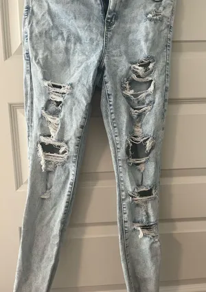 American Eagle Jeans  thumbnail 2