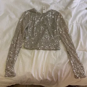 Hemline Sequin Long Sleeve Top thumbnail 1