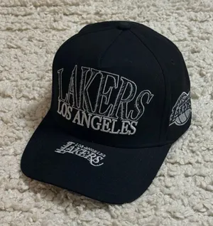 Mitchell & Ness Los Angeles Lakers Black Sketchy Pro Pinch Snapback Hat thumbnail 1