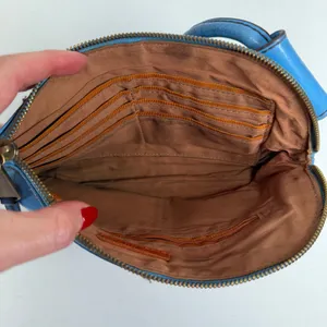 Hobo Sable Leather Wristlet Clutch Wallet Circle Handle Zip Wallet Boho Casual thumbnail 9