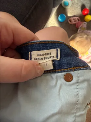 Madewell High-Rise Shorts Denim thumbnail 3