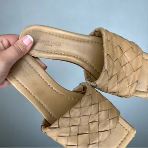 Tony Bianco | Size 7 Brown Tan Leather Sandals with Woven Design‎ thumbnail 3