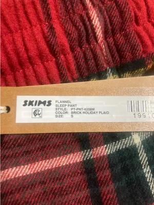 SKIMS Flannel Pajama Set S thumbnail 6