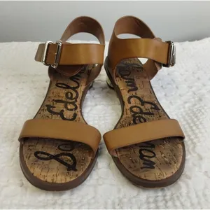 Sam Edelman Women's Tan Shoes/ Sandals with a Metallic Heel Size 7 SKU 2148 thumbnail 1