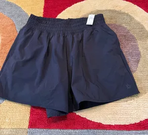 NWT Offline by Aerie High Rise 4” Inseam Black Athletic Running Shorts Small thumbnail 1