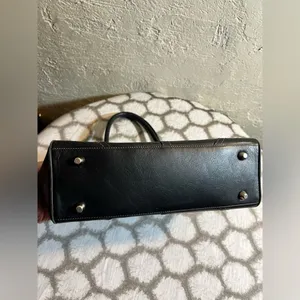COACH Black Leather Handbag, Vintage, gently used, great condition thumbnail 14