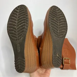 Crocs A-Leigh wedge boots tan casual‎ trendy neutral comfort shoe women size 7.5 thumbnail 8