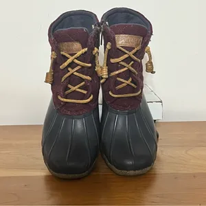Sperry Top-Sider Saltwater‎ Quilted Duck Boots Womens Wine Color Size 5M thumbnail 3