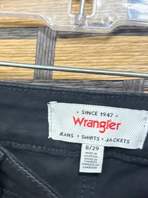 Wrangler black high rise bootcut jeans size 8/29 thumbnail 5