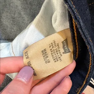 Levi's NWT 590 Bootcut Fuller-Waist Jeans 22W thumbnail 6
