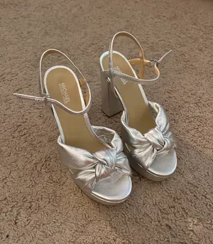 Michael Kors heels thumbnail 2