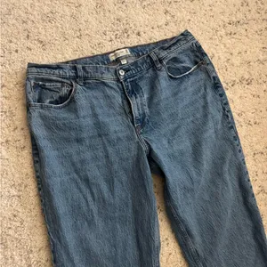 Abercrombie & Fitch Curve Love Low Rise Baggy Jean Medium Wash Size 16 Plus Size thumbnail 4