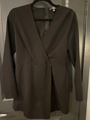 Missguided Black Long Sleeve Romper thumbnail 1