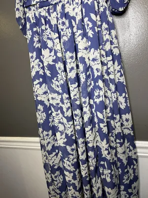 Wallflower Dress Womens Large Blue Floral Square Neck Smocked Maxi Sundress thumbnail 8
