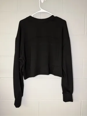 AYBL Cropped Oversized Jumper in Black Women’s Size Large Crewneck Sweatshirt thumbnail 5