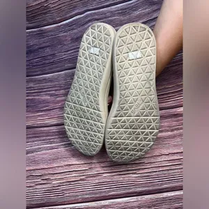 Teva Beige Sandal. Size 11. thumbnail 5