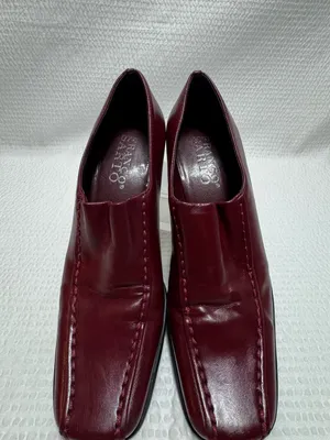 Vintage Franco sarto Women's Burgundy faux Leather Mid-Heel Loafers thumbnail 3