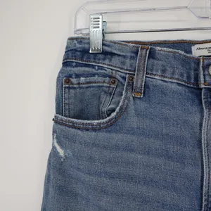 Abercrombie & Fitch Women's The Skinny High Rise Medium Wash Jean Size 4 Regular thumbnail 7