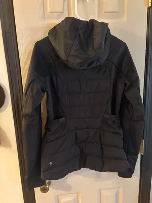 lululemon Down For It All Down Jacket 700 Fill Size 10 Black thumbnail 3