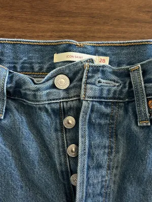 Levi’s Icon Skirt thumbnail 3