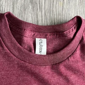 She Wears Her Heart on Her Sleeve - Beautiful Crazy Size XXL thumbnail 3