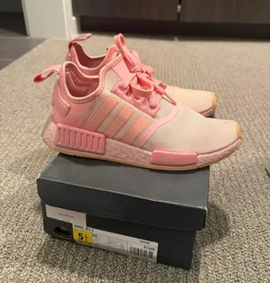 Adidas Shoes thumbnail 1