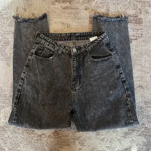 SheIn Black Distressed Jeans thumbnail 1
