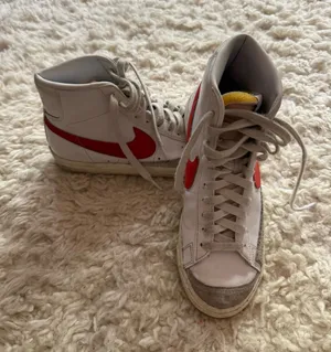 Nike Blazer Mid Vintage White Red Swoosh Sneakers thumbnail 1