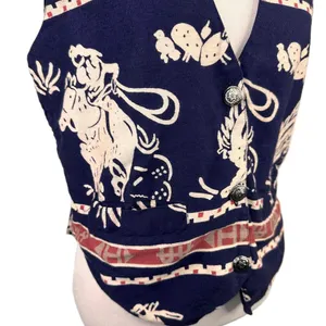 At Last & Co. Western Roping Printed Sleeveless V-Neck Vest Size Small thumbnail 3