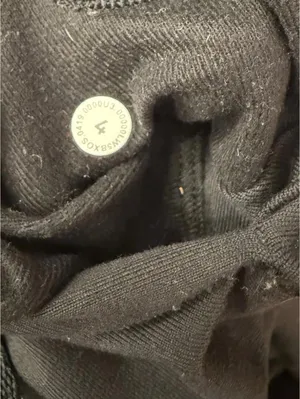 Women's Lululemon Ready to Rulu High Rise Jogger Pants in Black, size 4 thumbnail 5