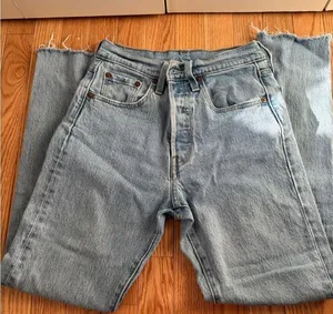Women's Light Blue Straight Leg Jeans Size 24 thumbnail 1
