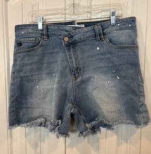 KanCan Jean shorts size 14 Blue thumbnail 1