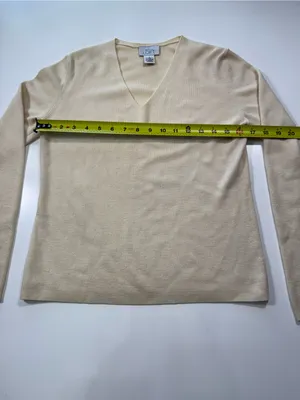 Ann Taylor Cashmere Wool Blend Ivory V-Neck Sweater thumbnail 4