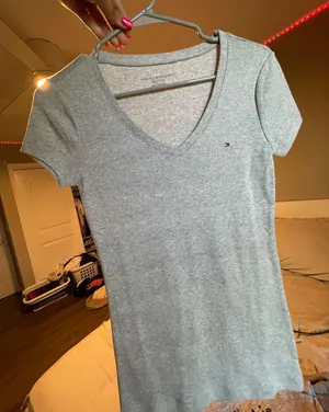 V Neck T-shirt thumbnail 3