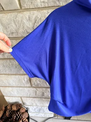 *5 for $45* Royal Blue Maternity Short-Sleeve Mock Neck Top M thumbnail 2