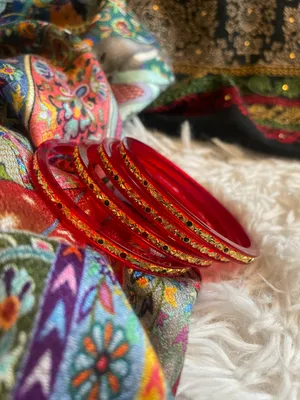 Red Bracelets / Bangles Set thumbnail 4