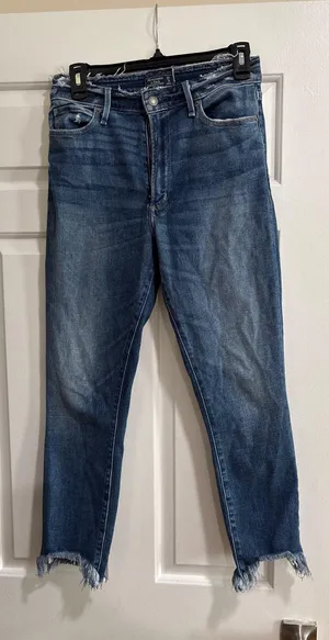 Abercrombie High-Rise Ankle Jeans thumbnail 1