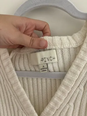 Cropped Cream Ribbed Button-Front Women’s Sweater pinch brand thumbnail 2