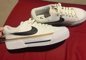 Nike Platform Low Blazers thumbnail 1